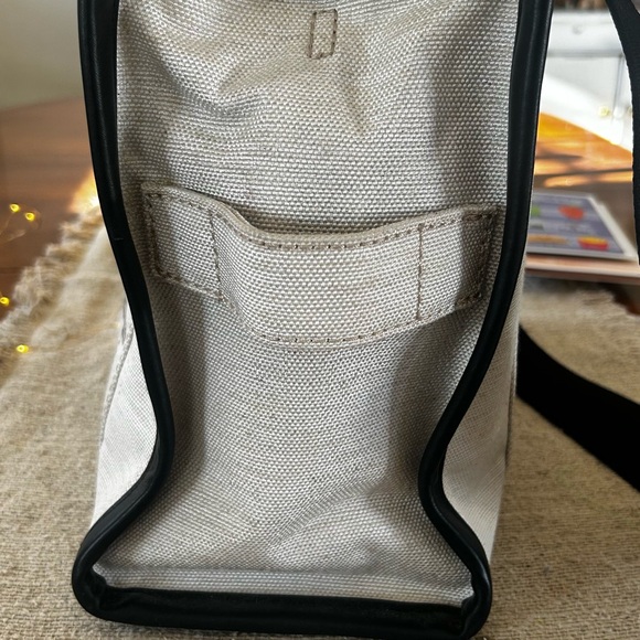 Marc Jacobs THE JACQUARD
MEDIUM TOTE BAG
Non-smoking home 
Excellent condition ! - Picture 5 of 16